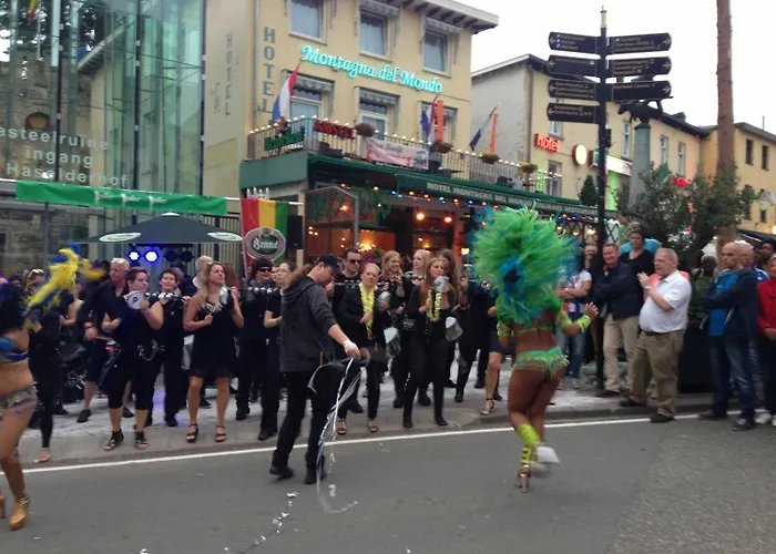 Отель Montagna Delmondo Валкенбург