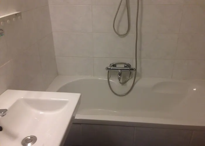 Montagna Delmondo Valkenburg (South Holland)